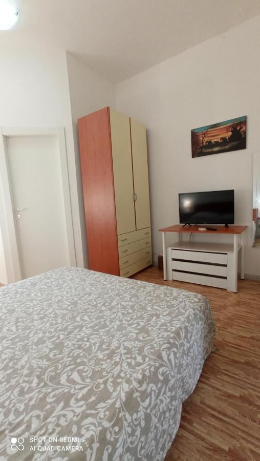 Fontanarossa Airport Apartment Катания Экстерьер фото